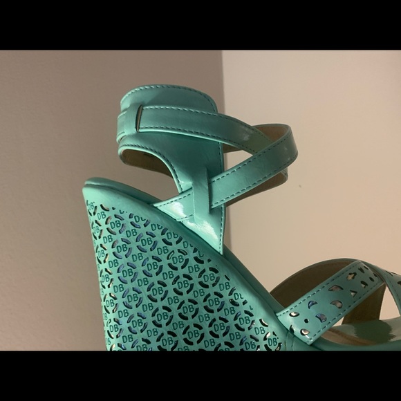 DBDK Mint Green Wedges - Picture 7 of 16